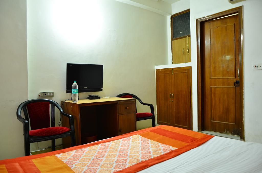 Airport Hotel Paradise International New Delhi Eksteriør bilde